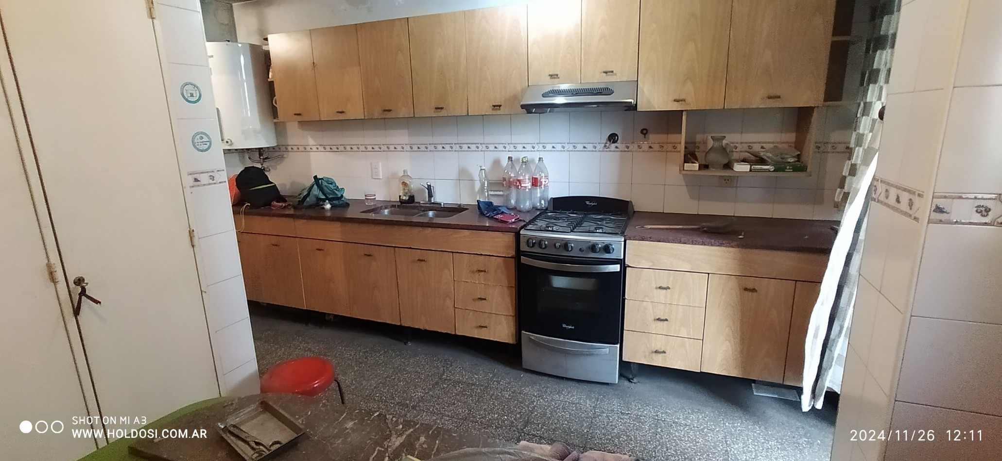 IMPORTANTE DEPARTAMENTO FLORESTA 5 ambientes y comedor diario o dependencia, 3 baños, 2 balcones.