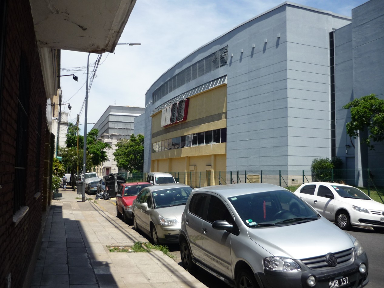 3 ambientes en ph, Ubicacion Estrategica en el Corazon de Abasto: Comodidad y Conectividad Sin Limitess