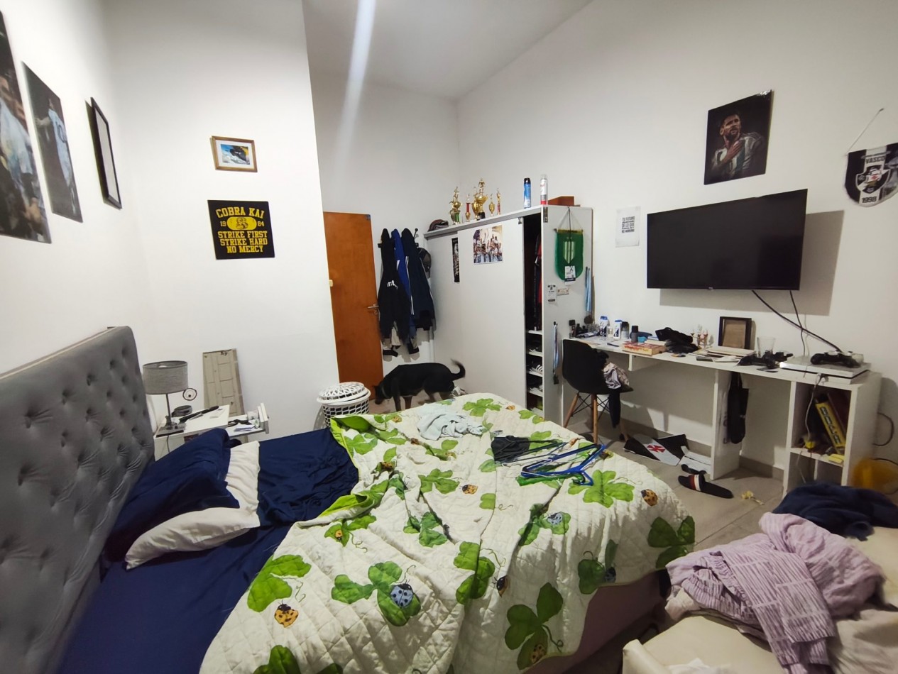 7 ambientes | 5 dormitorios | Vestidor | Pileta | Quincho | Parque | Orientacion Norte