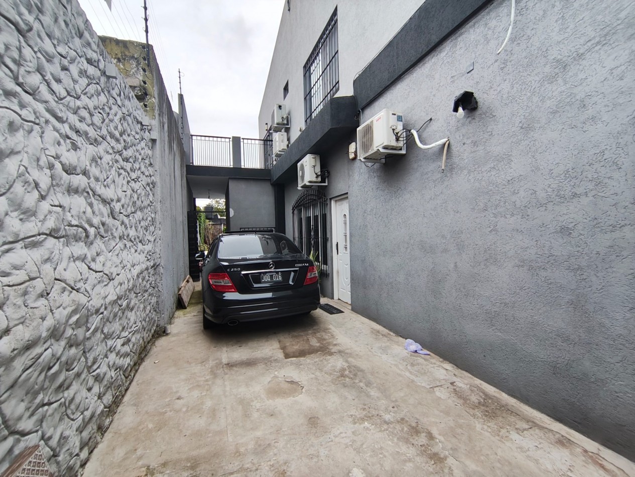 7 ambientes | 5 dormitorios | Vestidor | Pileta | Quincho | Parque | Orientacion Norte