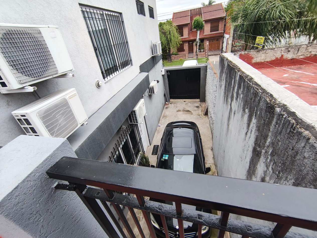 7 ambientes | 5 dormitorios | Vestidor | Pileta | Quincho | Parque | Orientacion Norte