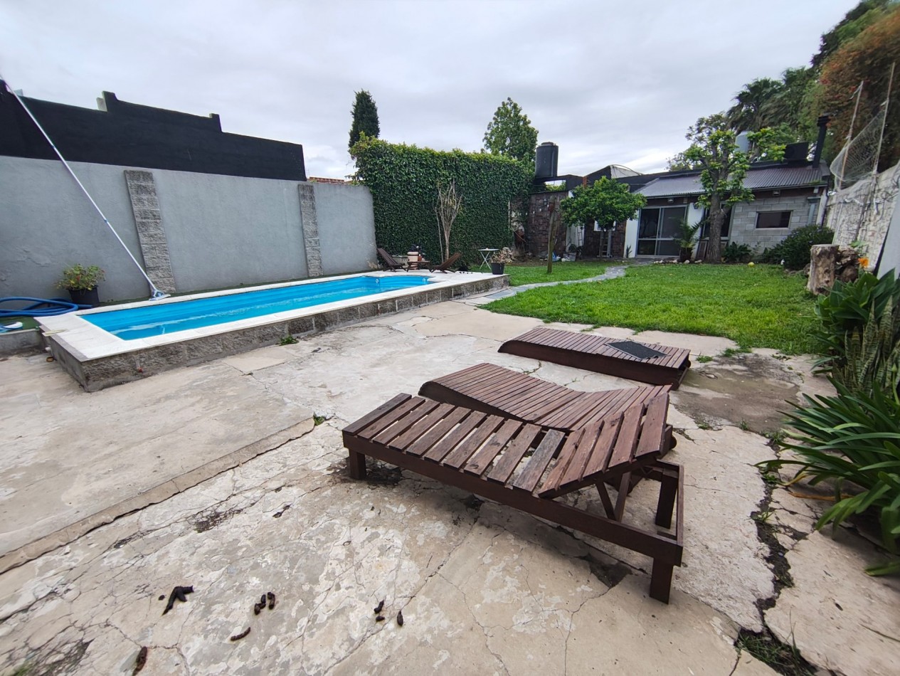 7 ambientes | 5 dormitorios | Vestidor | Pileta | Quincho | Parque | Orientacion Norte
