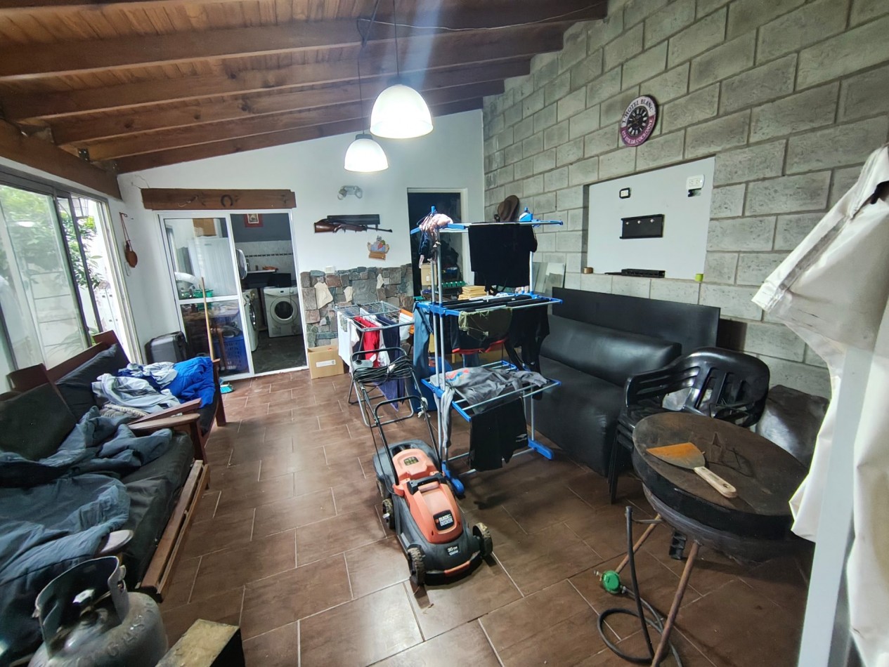 7 ambientes | 5 dormitorios | Vestidor | Pileta | Quincho | Parque | Orientacion Norte